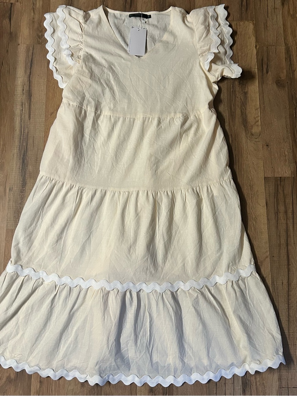 Zesica Cream Ivory With White Trim Midi Dress Ruffle Flutter Sleeve Size XL
